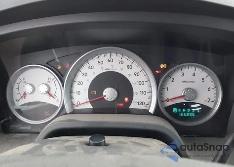 2005 Dodge Dakota Laramie z USA, uszkodzony, nr VIN 1D7HW58N95S228028